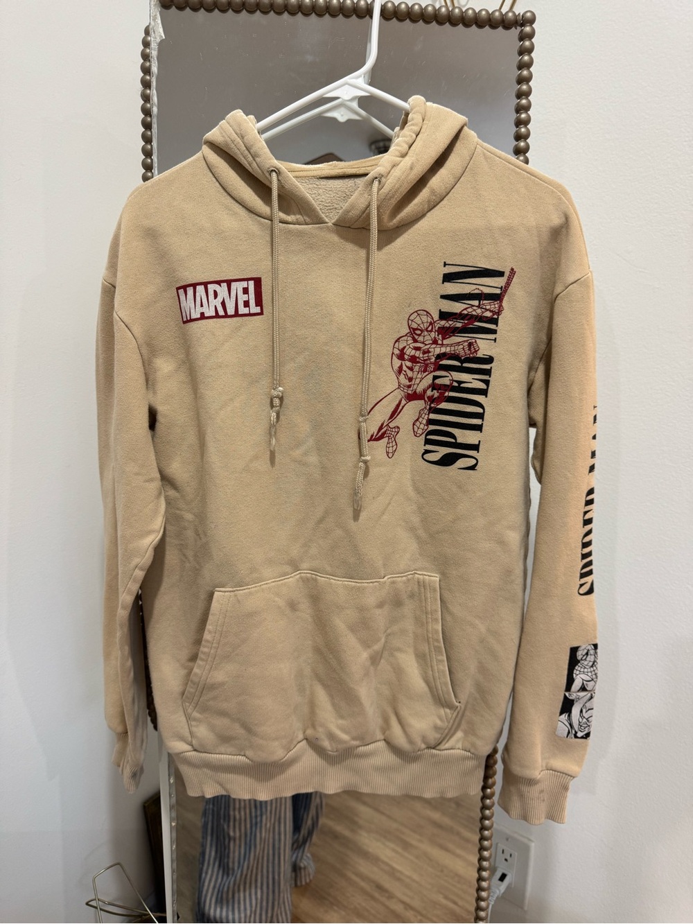 Marvel Spider-Man Tan Hoodie Men’s Small
